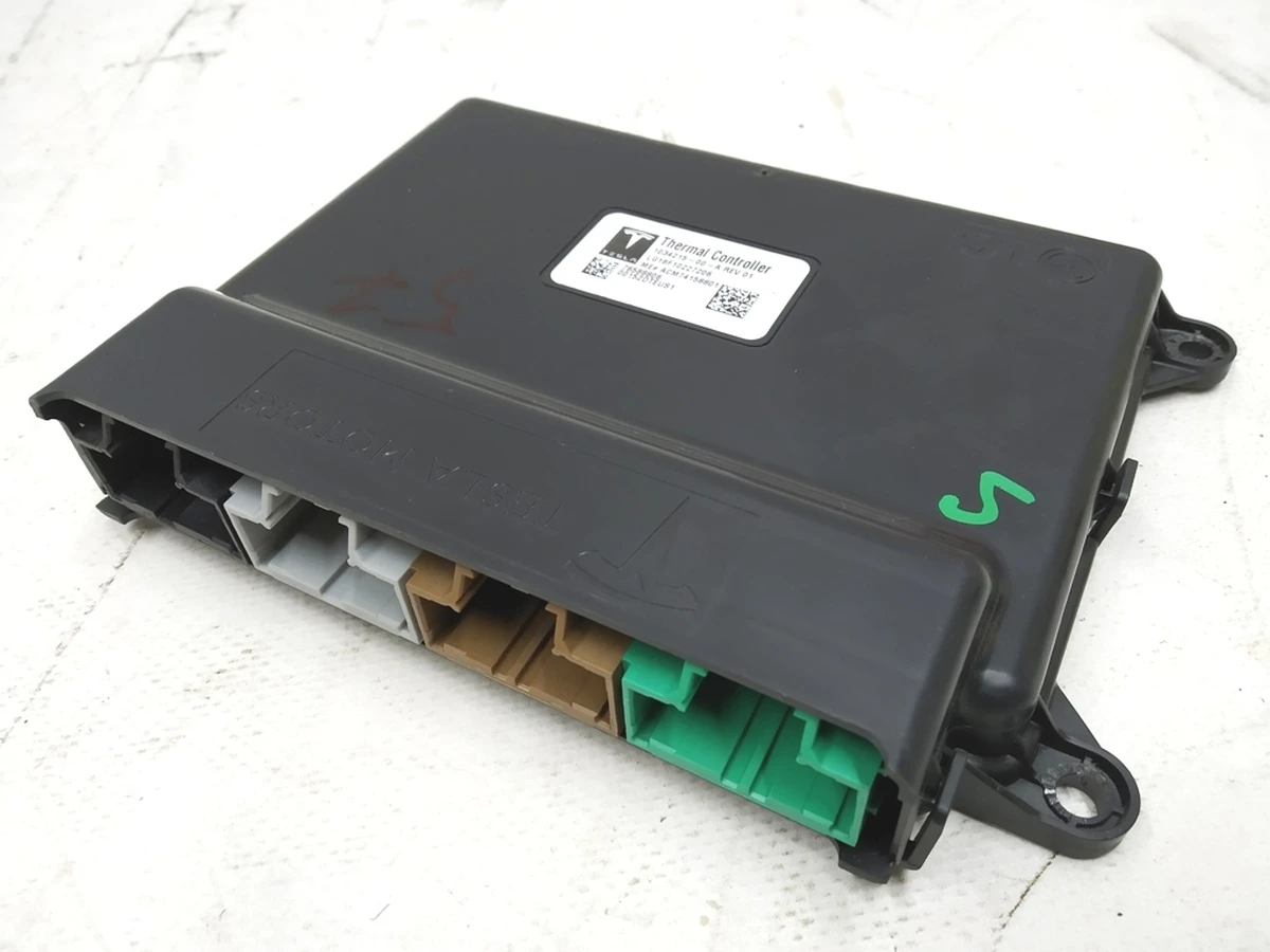 Thermal controller HVAC REV01 (small traces of oxidation) Tesla Model S, Model S REST, Model X 1034215-99-A