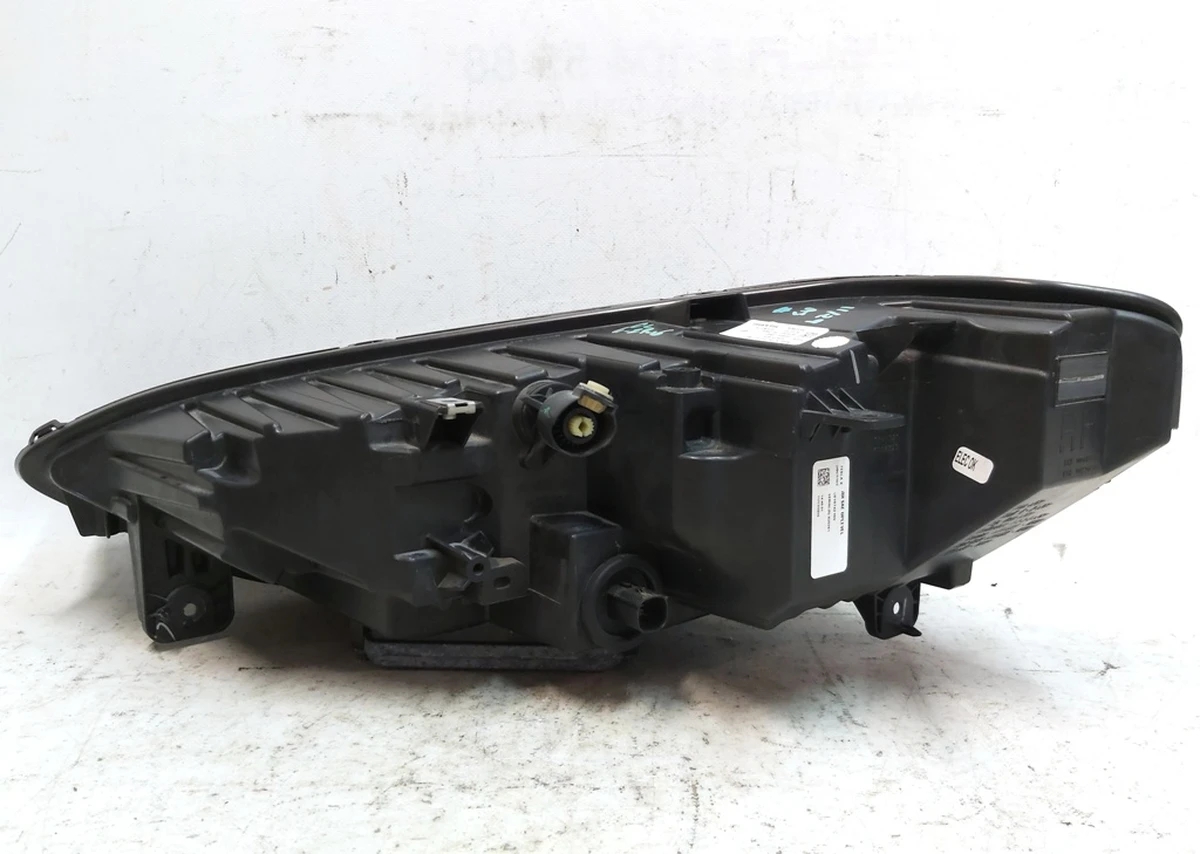 2 Фара головна права UP LEVEL (USA) з пошкодженням Tesla model X 1034315-00-F