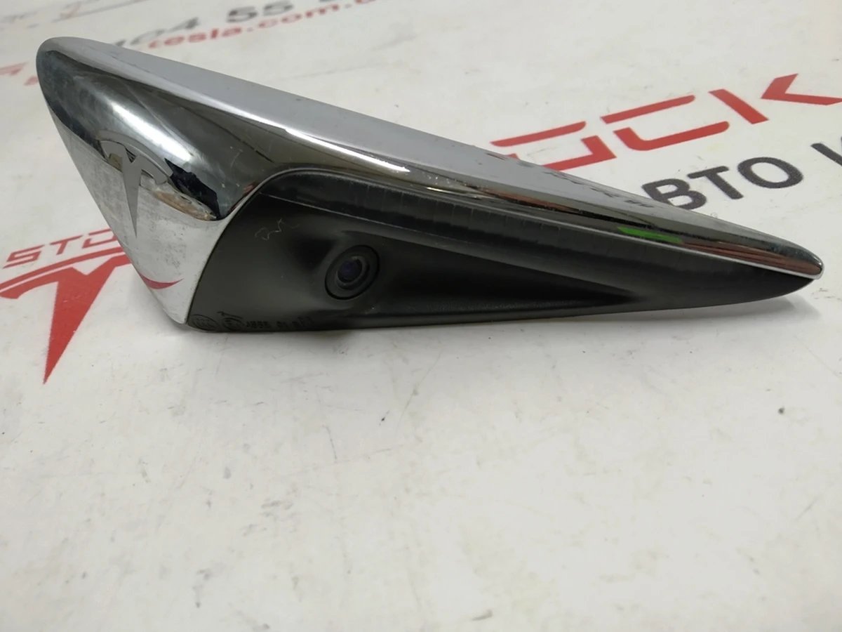 7 Повторитель поворота правый (камера) с повреждениями Tesla model S REST, Tesla model X 1034345-00-D