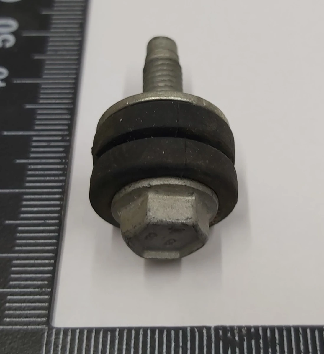 1 Подушка-демпферна кріплення приводу відкриття замку багажника / двері задньої лівої / правої Tesla model X 1034485-S0-C