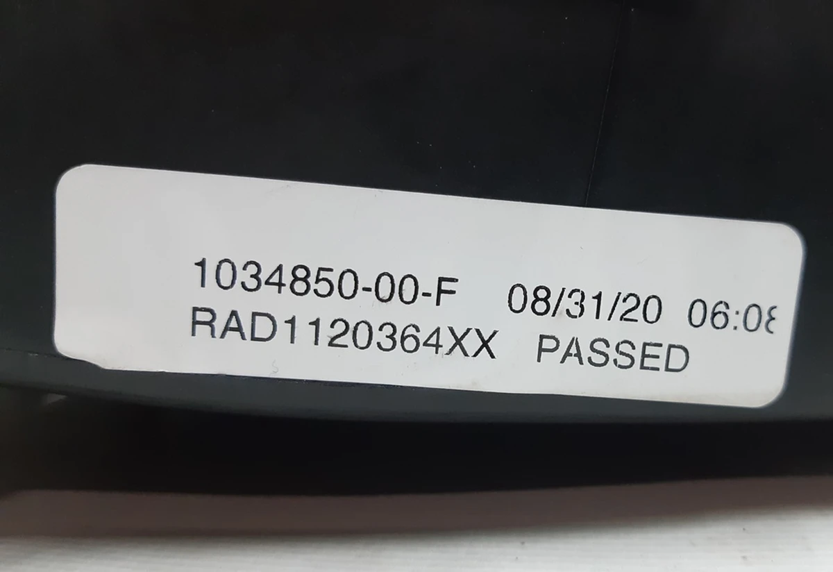 7 Повітрозабірник центральний у корпусі з люверсами та приводом у зборі NEW Tesla model X 1034850-00-F