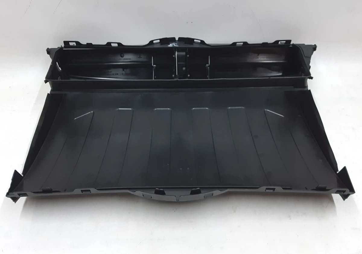 7 Повітрозабірник центральний у корпусі з люверсами та приводом у зборі NEW Tesla model X 1034850-00-F