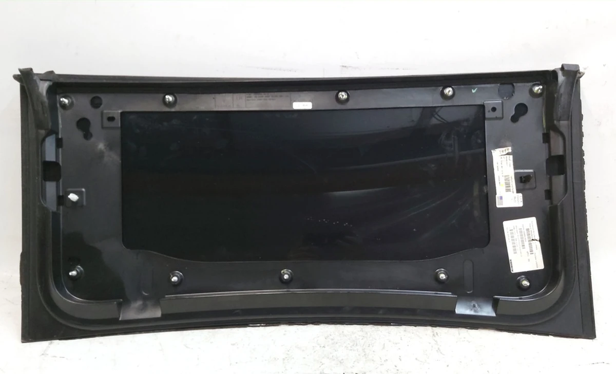 7 Стекло верхнее двери задней левой в сборе Tesla model X 1034902-00-N