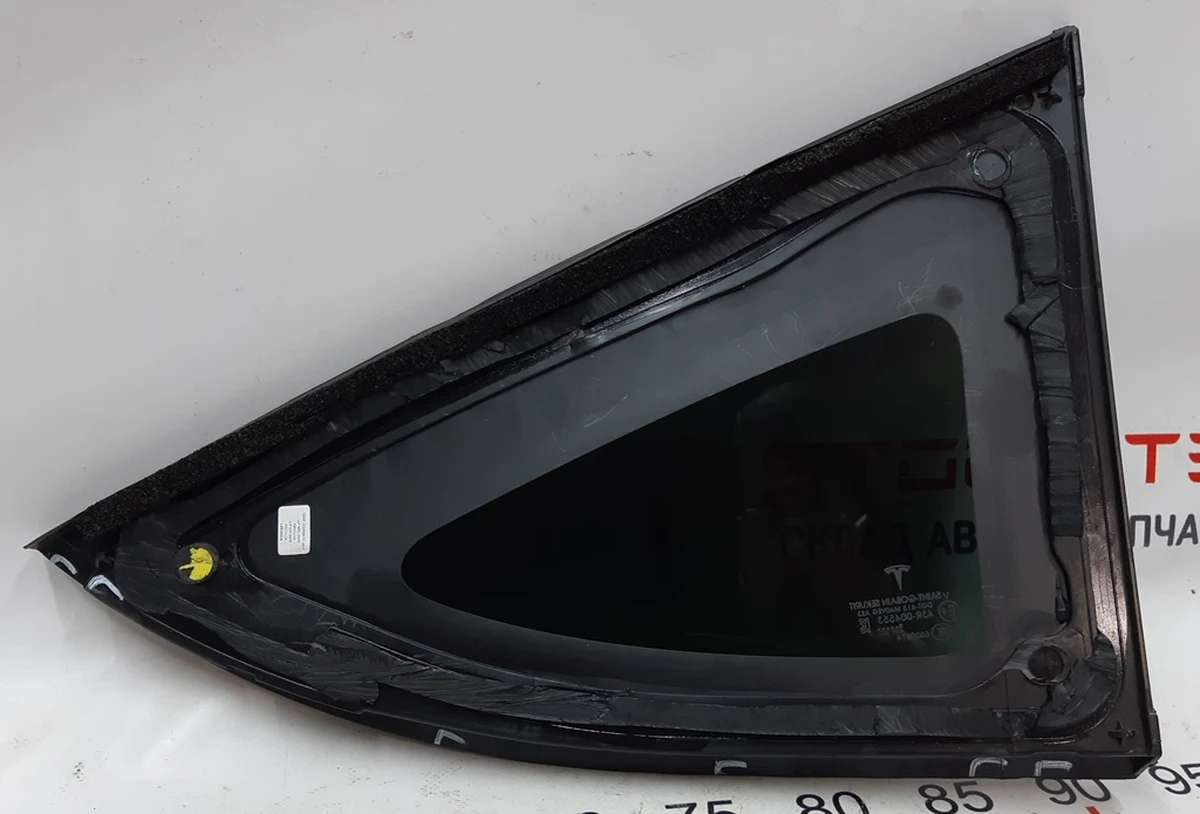 15 Rear left wing glass (window) Tesla model X 1034906-80-F