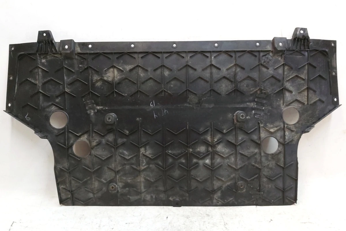 1 Защита днища передняя реставрирована Tesla Model X 1035158-00-D