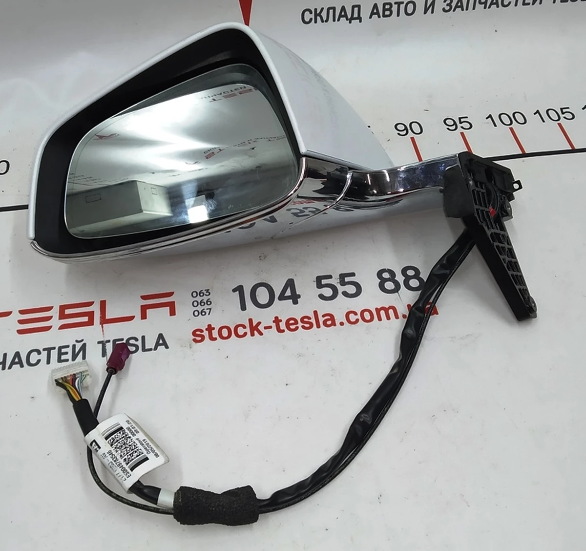 1 Exterior mirror left PREMIUM assembly Tesla model X 1035180-00-J