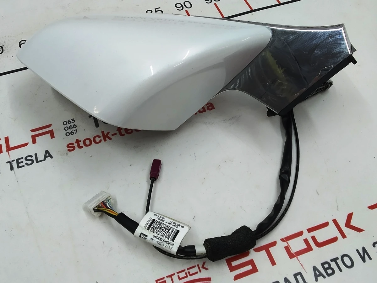 1 Exterior mirror left PREMIUM assembly Tesla model X 1035180-00-J