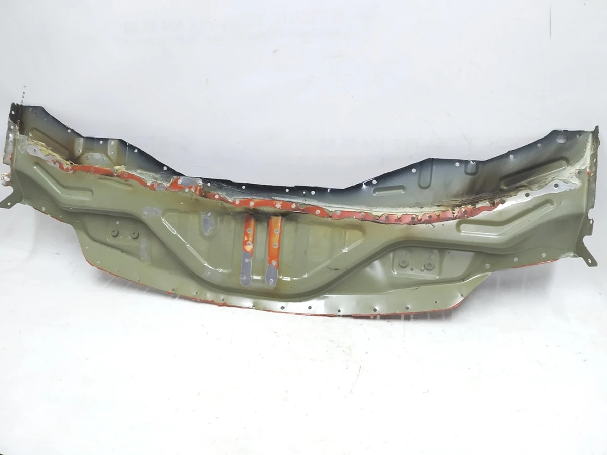 27 Панель кузова передня лобового скла нижня Tesla model X 1035217-S0-A