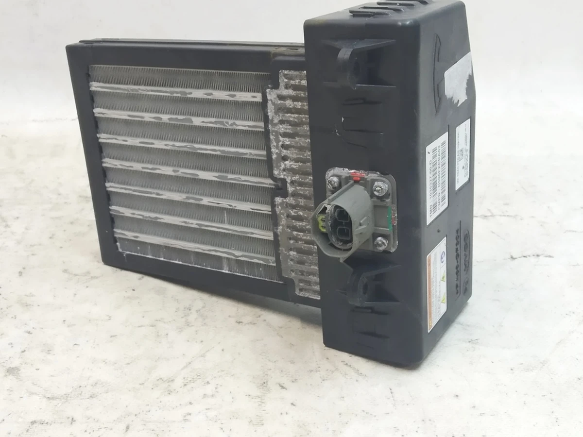 2 Элемент нагревательный печки задней Tesla Model X 1035327-00-E