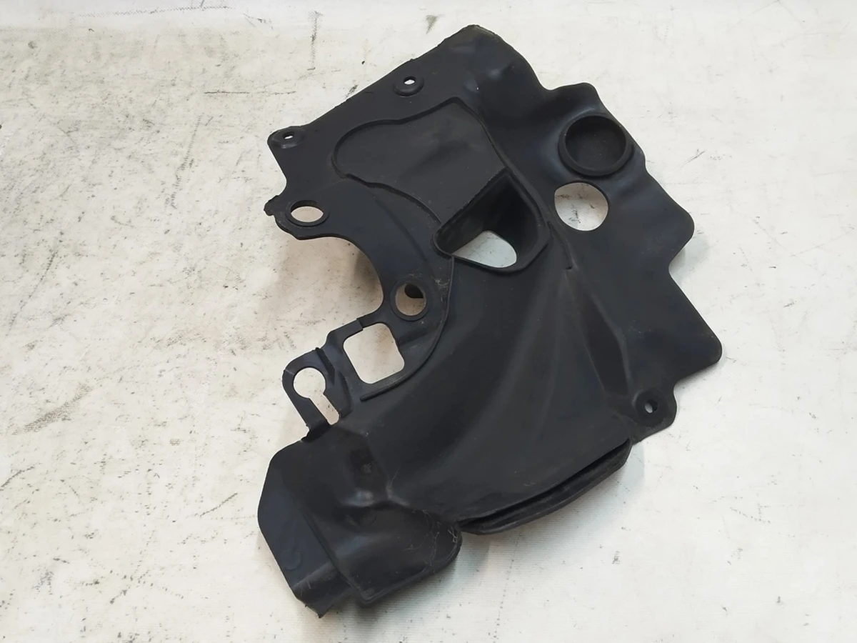 14 Накладка стакана переднего правая резиновая Tesla Model X 1036212-00-D