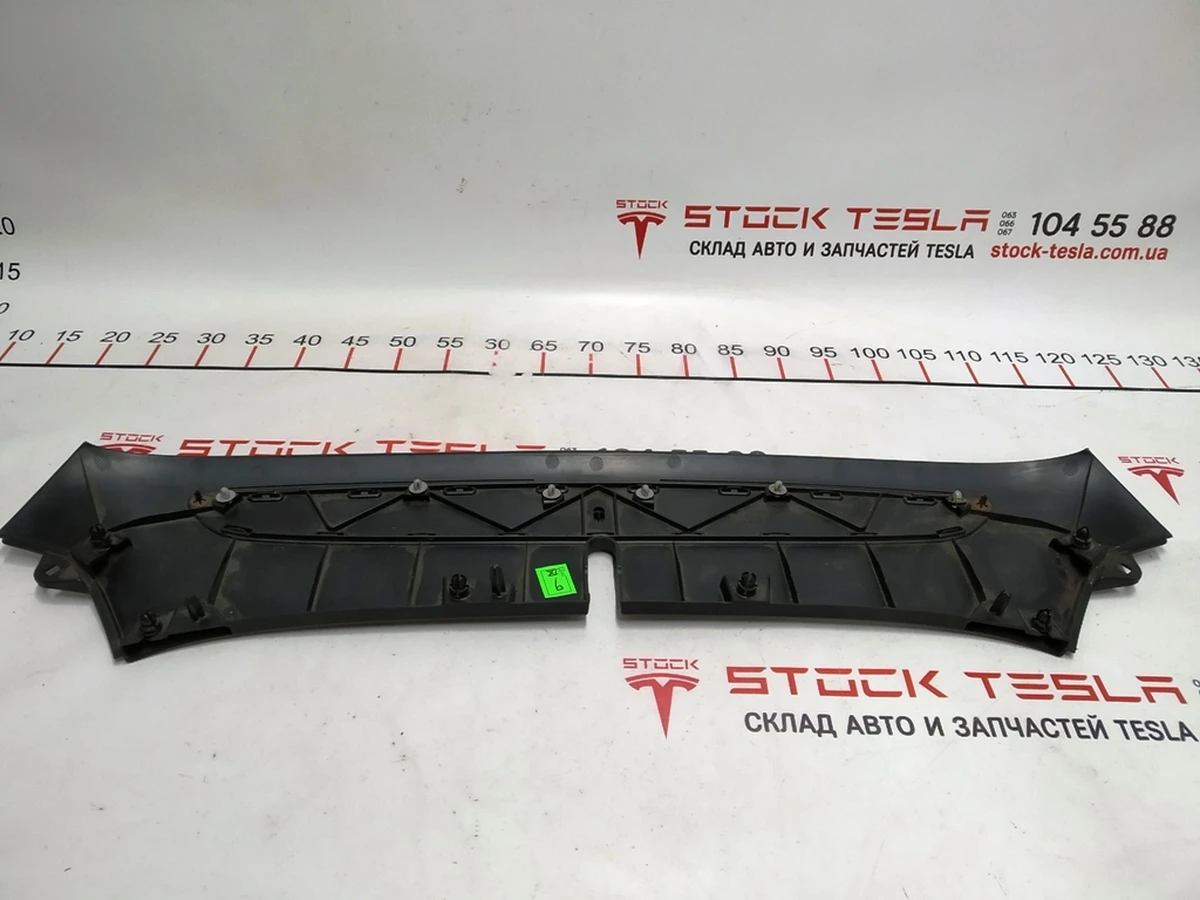 1 Підкапотний пластик боксу передній Tesla Model X 1036234-00-F