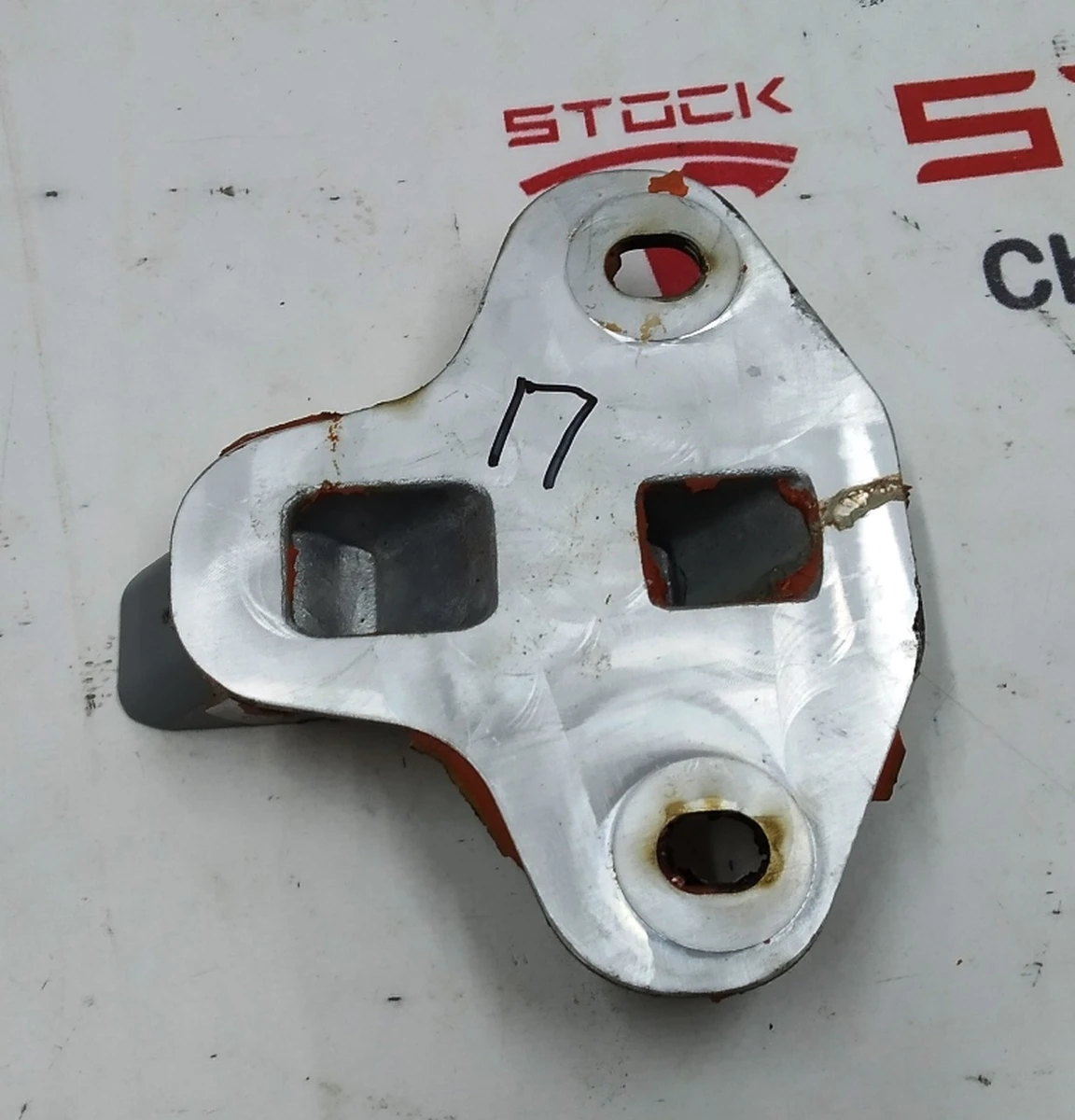 Чверть передня ліва/права кронштейн кріплення розпірної балки посилення лонжерону Tesla model X 1069430-S0-A