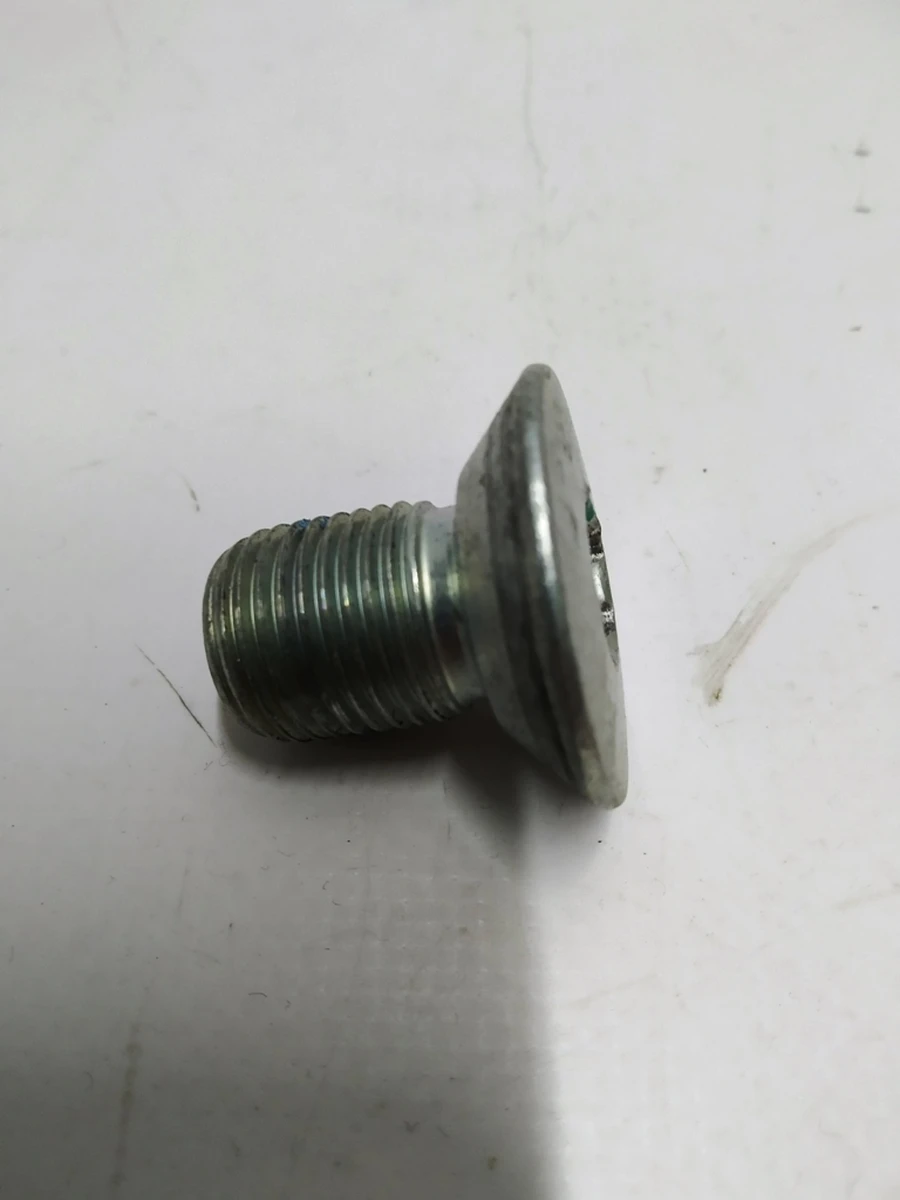 5 Болт кріплення рульового колеса Tesla all models 1036655-00-A