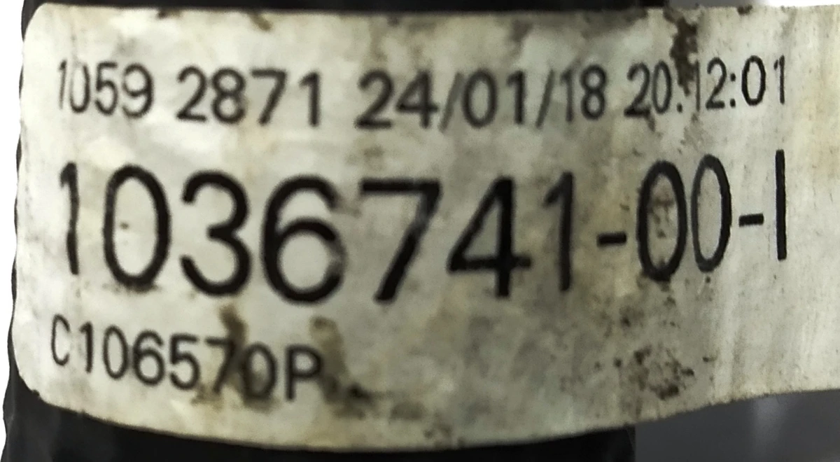 13 Шланг системы охлаждения 4-х ходовой клапан/насос Tesla model X 1036741-00-I