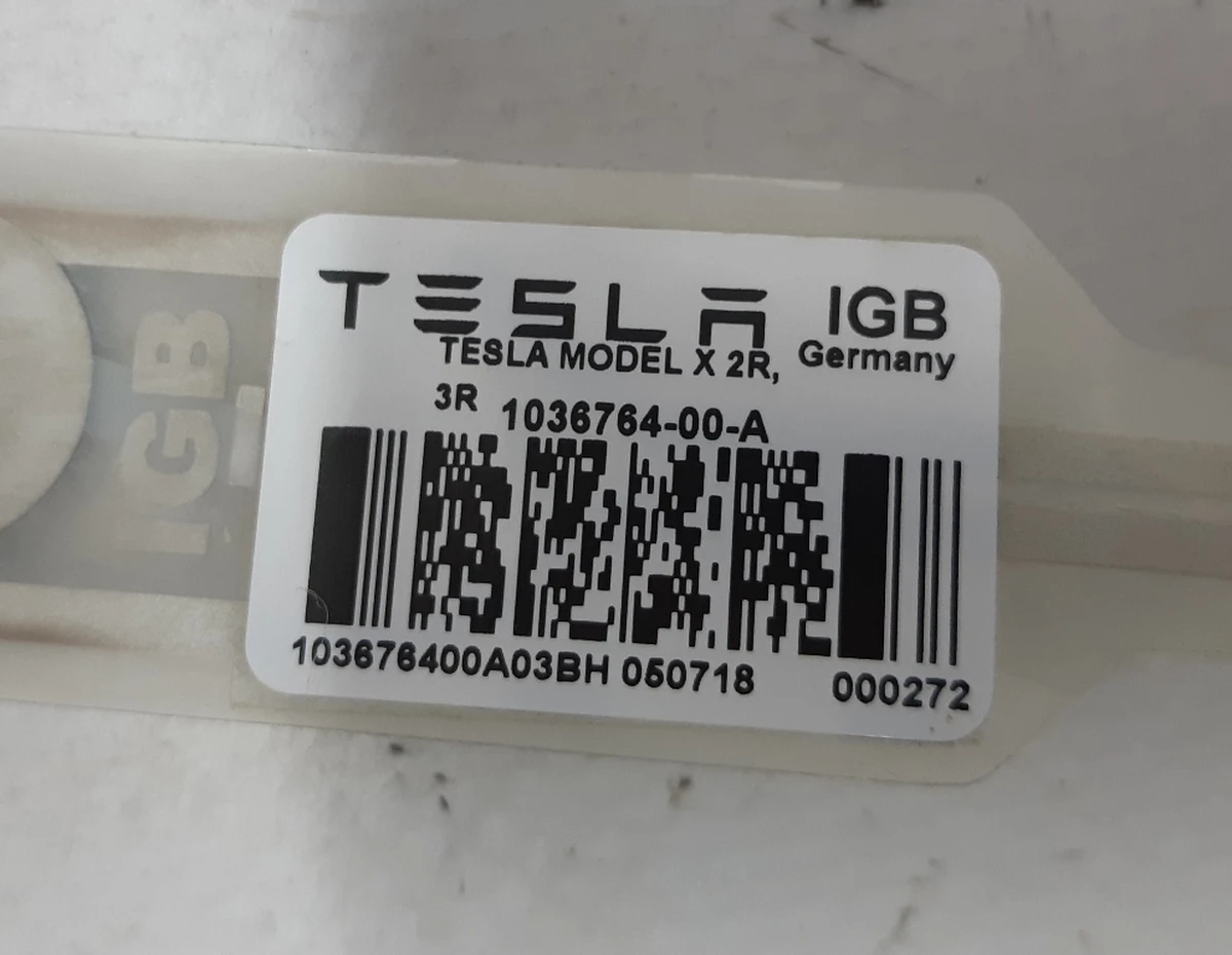 2 Датчик присутності сидіння некондиція Tesla model X 9876509-00-A