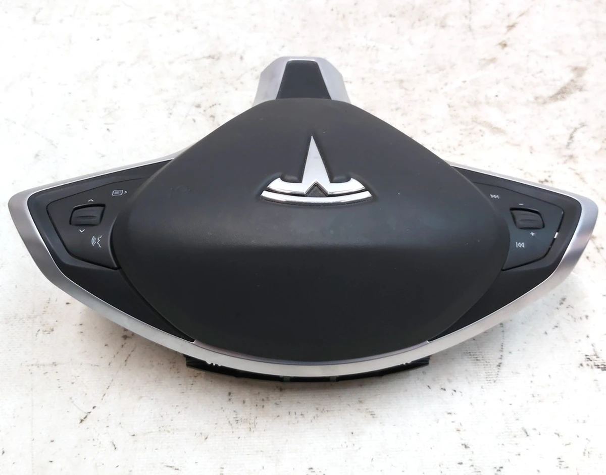 1 Driver airbag assembly - North America heated leather GUNI complete with control elements Tesla Model S, Model S REST, Model X 1456163-01-D