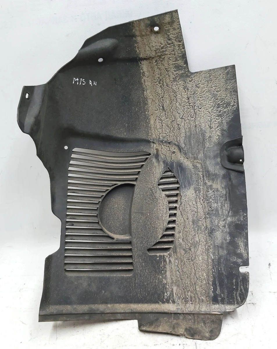 9 Подкрылок передний правый передняя часть AWD (с гнездом парктроника) Tesla model S 1036889-00-E