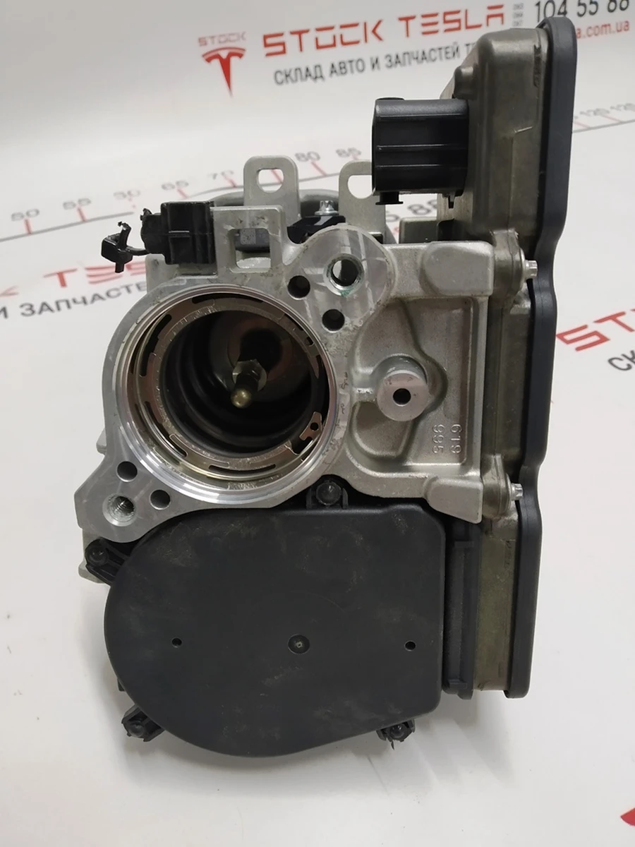 1 ELECTROMECHANICAL BRAKE BOOSTER - LEFT HAND DRIVE Tesla model S, model S REST 1037123-00-B