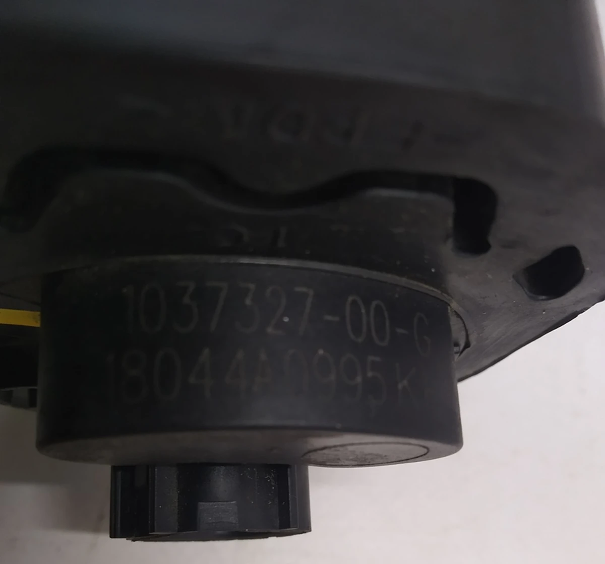 14 Насос охолоджувальної рідини FWD ISO 212* Tesla model X, model S REST 1037327-00-G