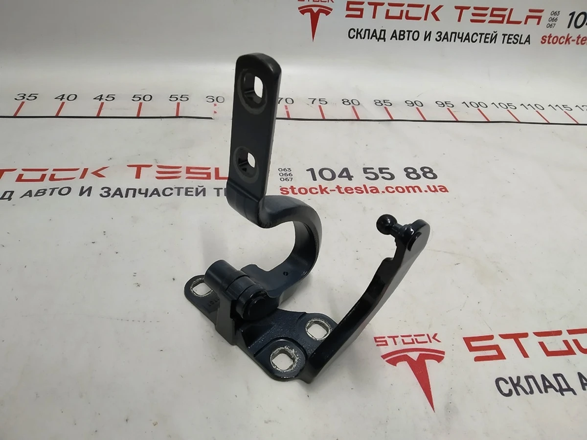 3 PRIMARY HNG RH RR, LH FRT Tesla Model X 1037844-00-M