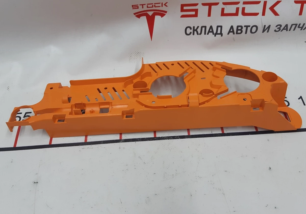 Корпус верхній допоміжного блоку керування основної батареї Tesla model S REST, Tesla model X 1041310-00-F