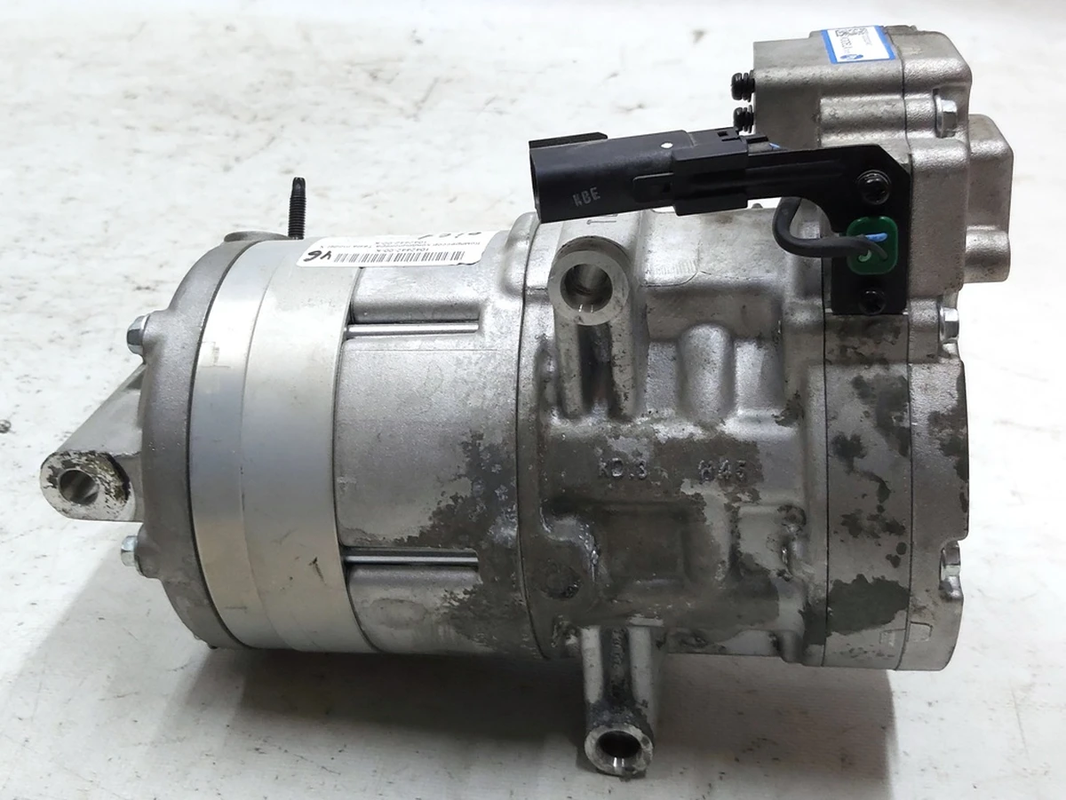 1 MX, COMPRESSOR, A/C ELECTRIC without wiring Tesla model X 1042442-00-K