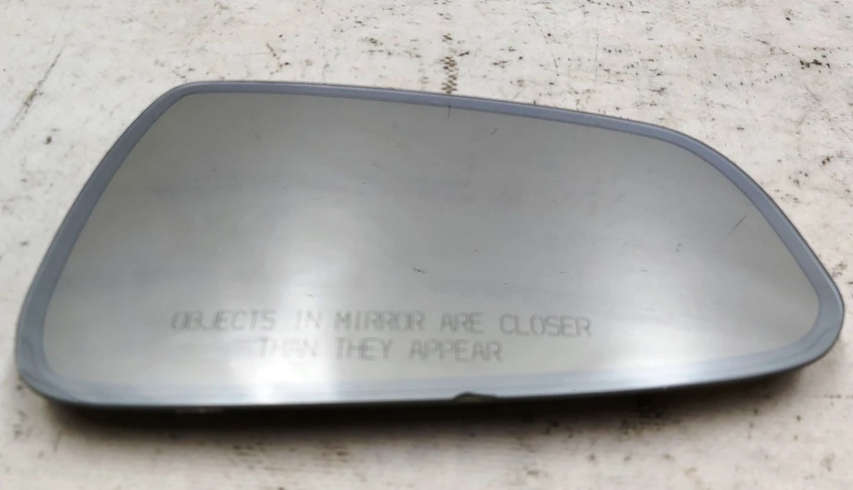 Дзеркальний елемент дзеркала зовнішнього правого BASE із підігрівом із пошкодженням Tesla model S, model S REST 1042524-00-A