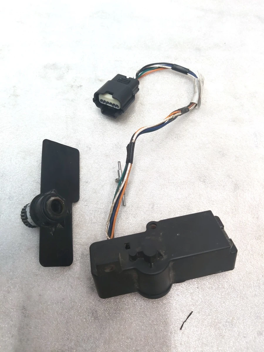 10 Корпус приводу люка порту зарядки (редуктор, плата, проводка, без моторчика) Tesla model S REST, model X 1042766-96-H