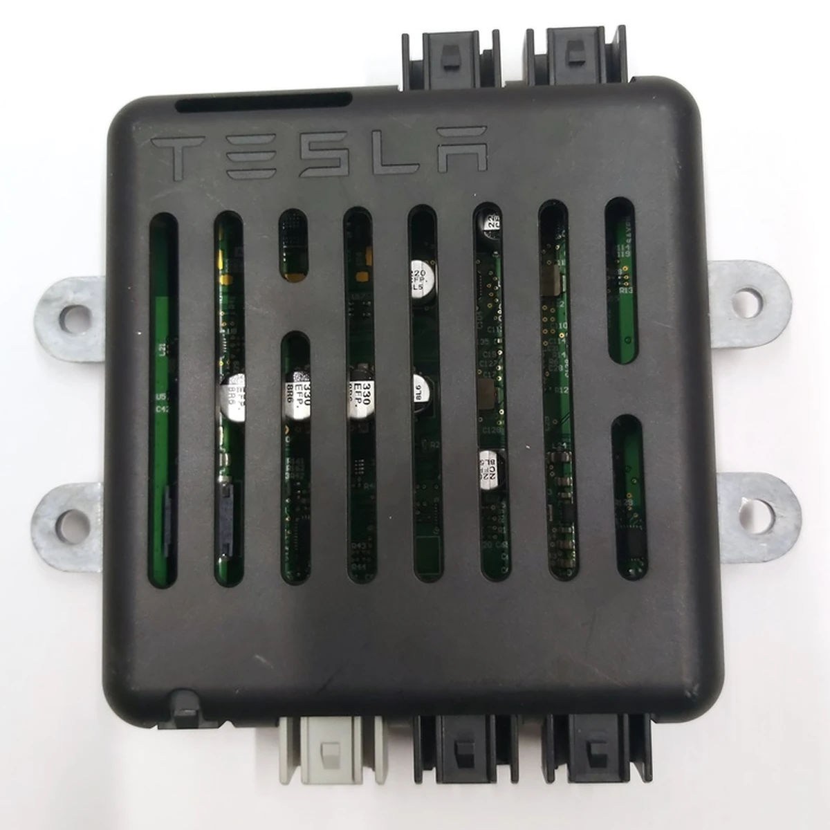 3 USB HUB центральної консолі Tesla Model S REST, Model X 1042829-00-F