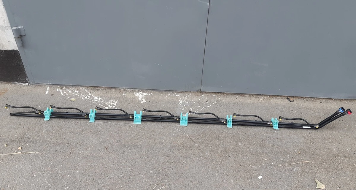 Branch pipe of the battery thermoregulation system right Tesla model S REST 1043854-00-B