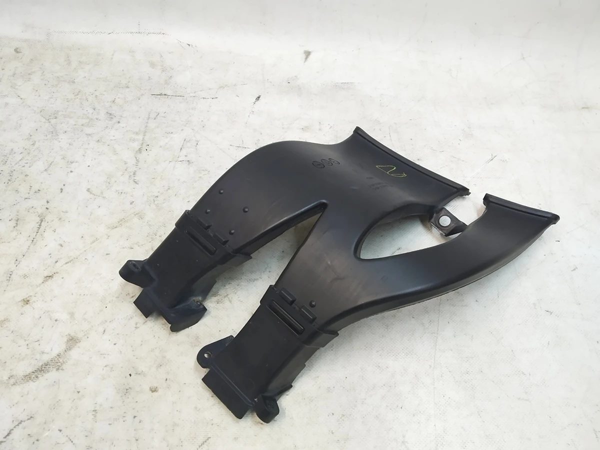 30 ASSY, MX DUCT FR FOGLAMP, LH (damaged) Tesla model X 1043927-00-E