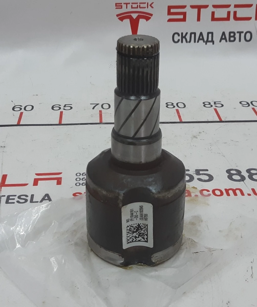 1 Inner drive shaft cv joint (grenade) empty Tesla model 3 1044161-00-D