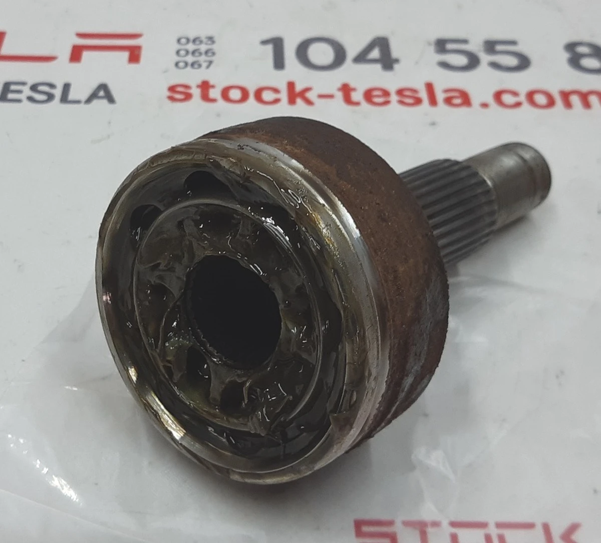 Шрус наружный приводного вала (граната) Tesla model 3 1044161-00