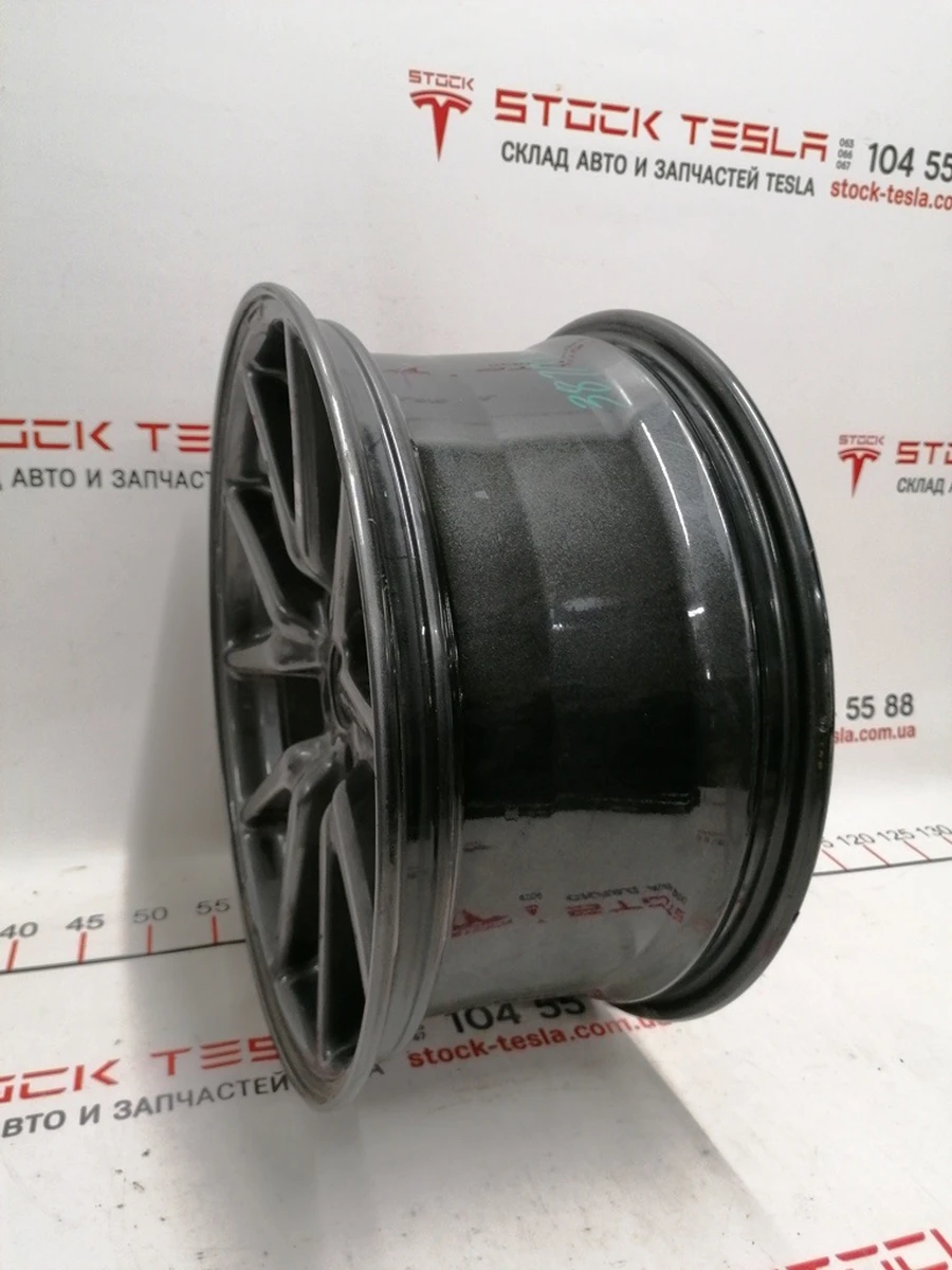 1 Диск колёсный 18X8.5J ET40 AERO Tesla model 3 1234221-00-C