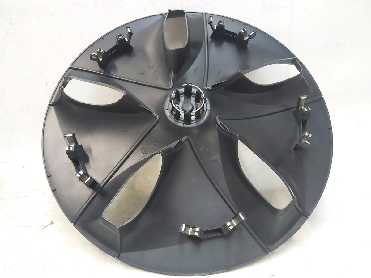 6 Wheel cover - 18 inch AERO MOLD 3240 Tesla Model 3 1044231-99-B