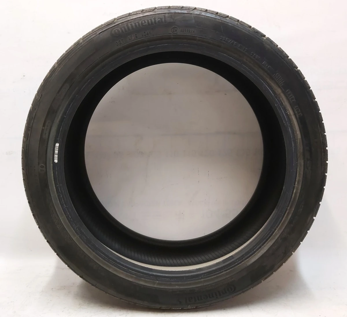 1 TIRE 235/40R19 96W M/S CONTINENTAL PROCONTACT RX 6.91mm data 41/20 Tesla model 3 1044255-00-B