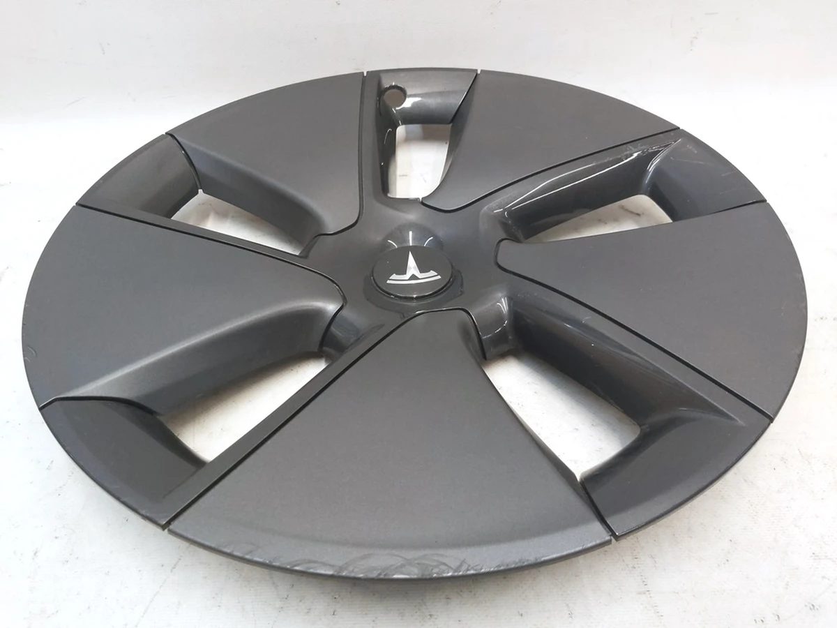 11 WHEEL COVER - 18 INCH PINWHEEL REFRESH with damage Tesla model 3 1044271-00-C 