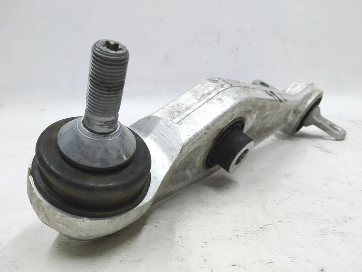 2 Важіль передній нижній поперечний лівий правий Tesla model 3 1044341-00-D