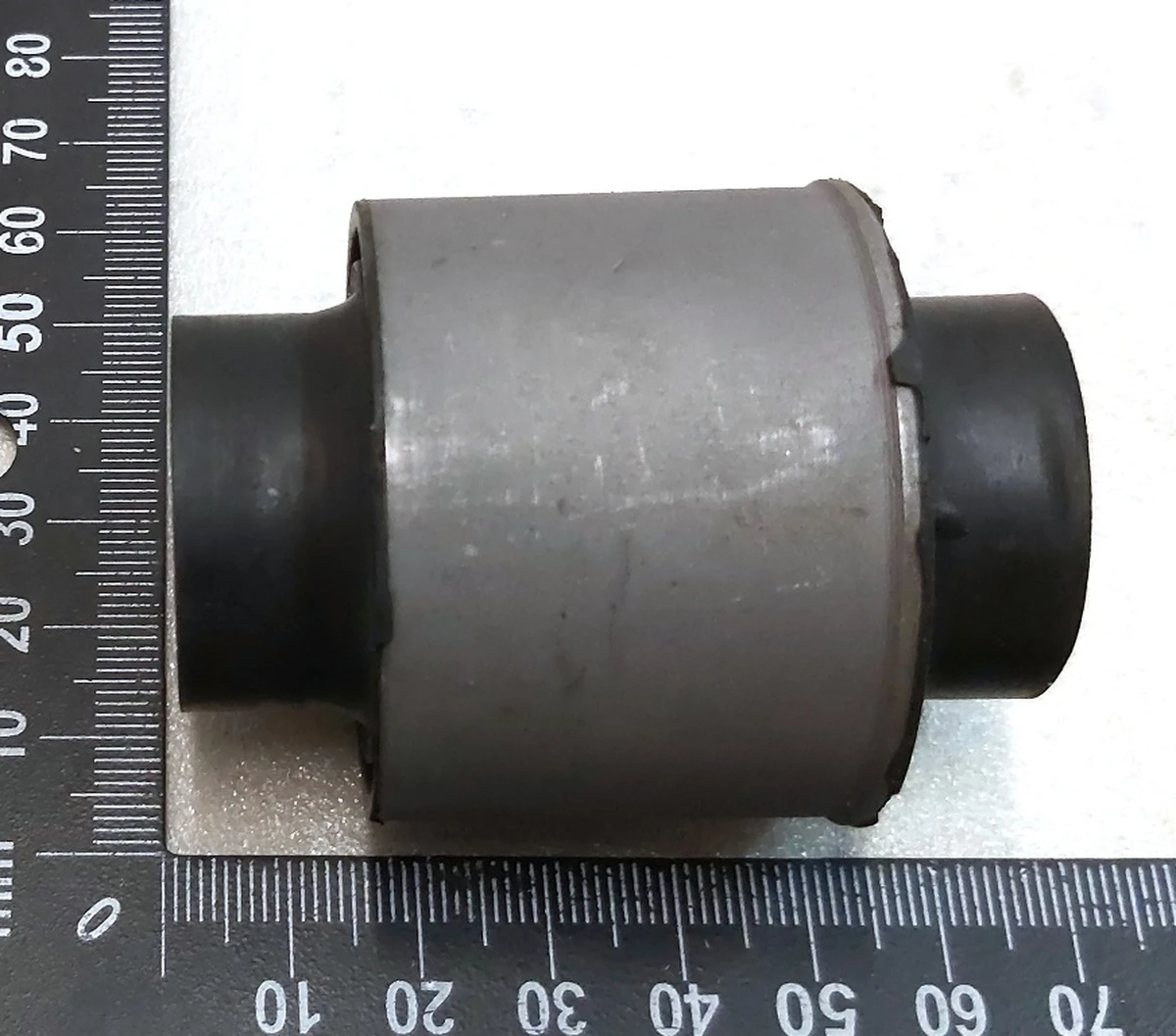 11 Сайлентблок рычага переднего нижнего поперечного 47mm (вместо плавающего) Tesla model 3 1044341-00