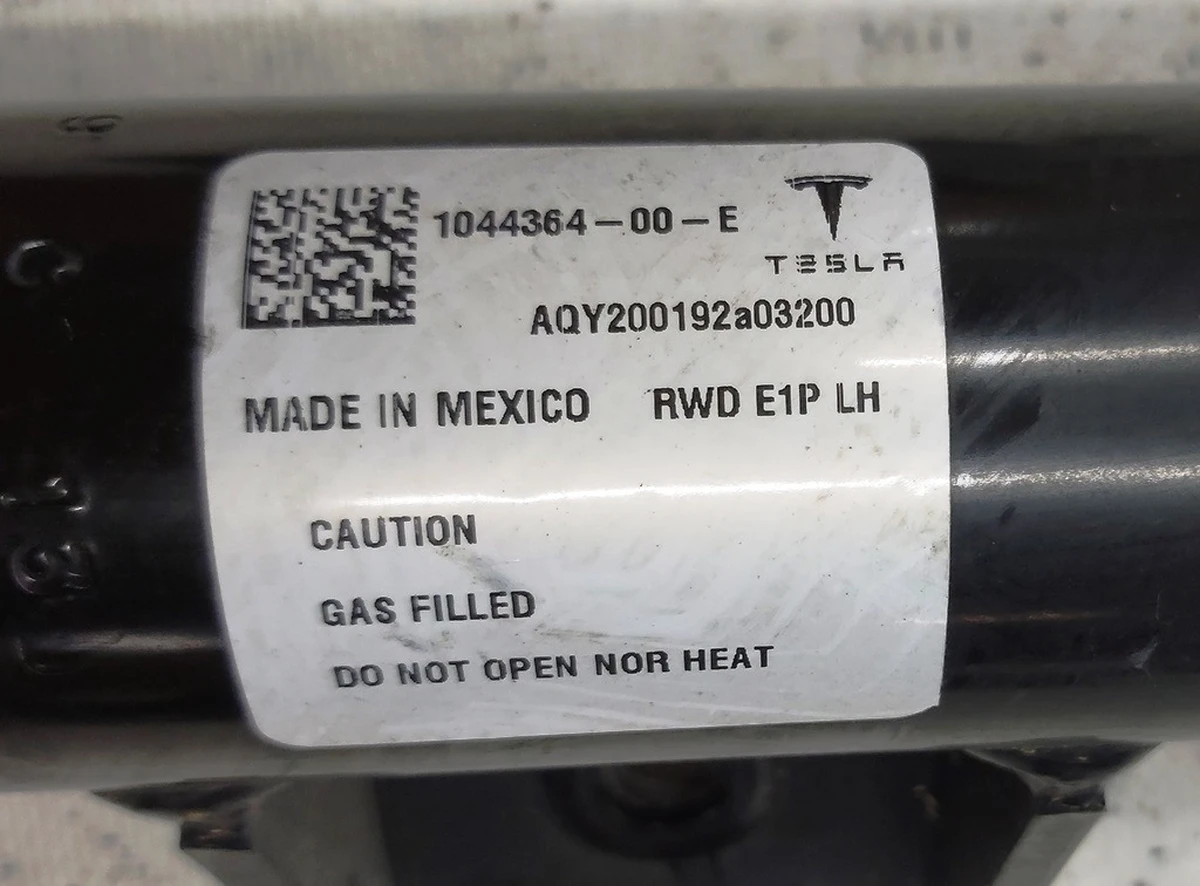 1 DAMPER ASSY FRONT-LEFT COIL RWD E1/RR Tesla model 3 1044364-00-E