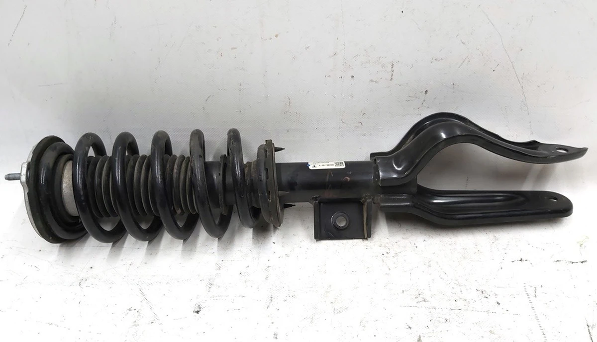 1 Spring module front right E3 AWD assembly Tesla model 3 1044368-00-F