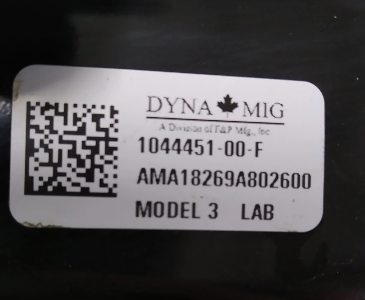 1 Рычаг задний нижний под пружину Tesla model 3 1044451-00-F