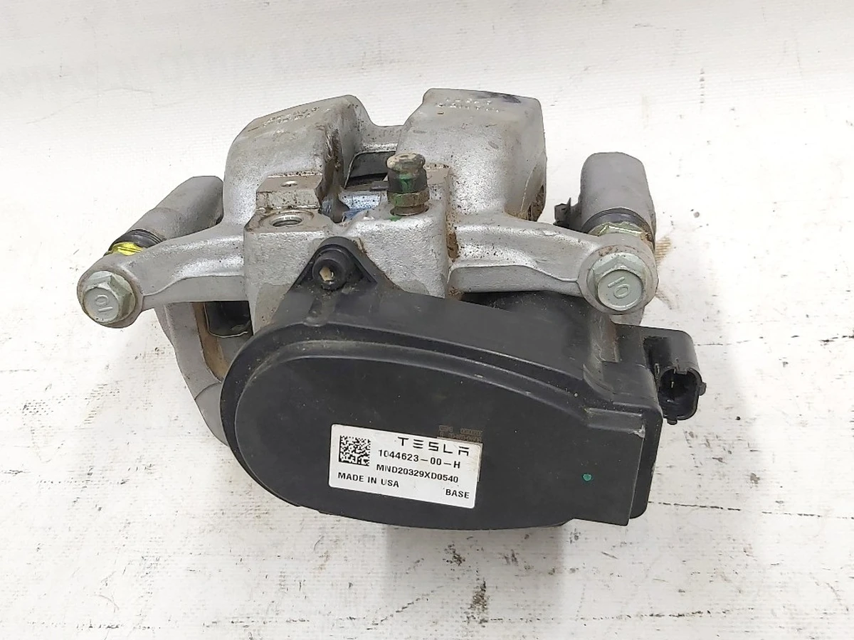 5 Rear left brake caliper MANDO Tesla model 3 1044623-00-H