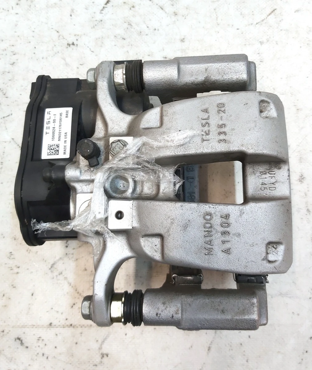 8 Суппорт тормозной задний правый MANDO без тормозных колодок Tesla Model 3, Model 3 Jan 2024, Model Y 1044624-00-J 8008214-00-B