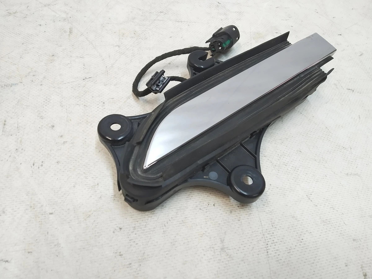 2 Механізм ручки зовнішньої задньої лівої(хром) в зборі Tesla model X 1627609-00-A