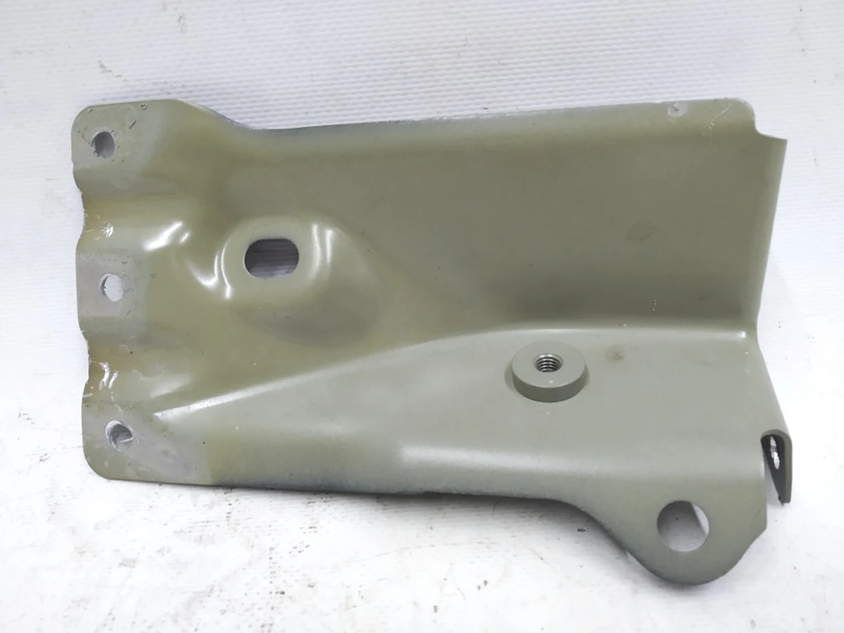 2 Body panel amplifier-mount air conditioner Tesla model X 1045523-00-V