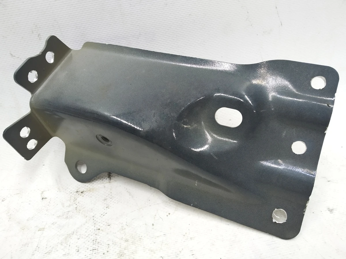 2 Body panel amplifier-mount air conditioner Tesla model X 1045523-00-V