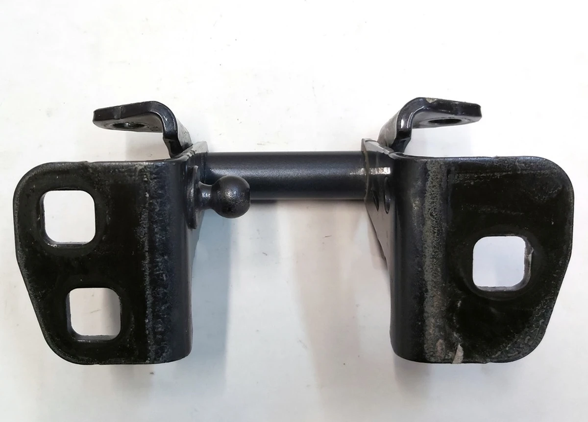 3 Петля двері передньої правої верхня PMNG Tesla model X 1045537-00-H