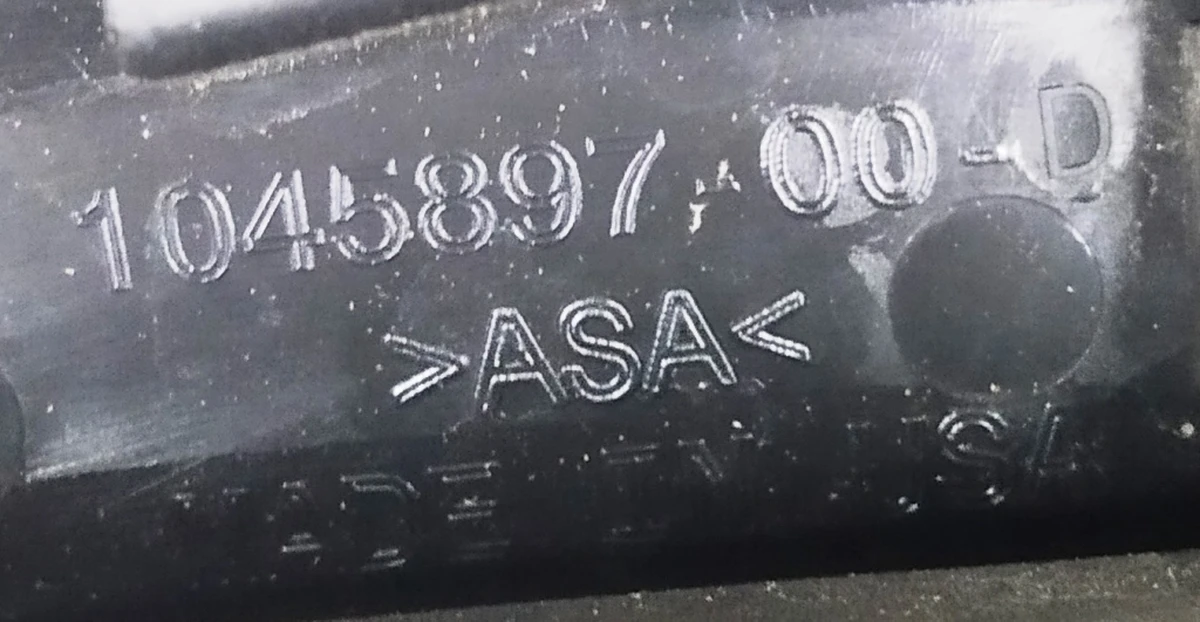 12 Декоративна накладка арки двері задньої правої в зборі з ущільнювачем Tesla model X 1045895-00-E