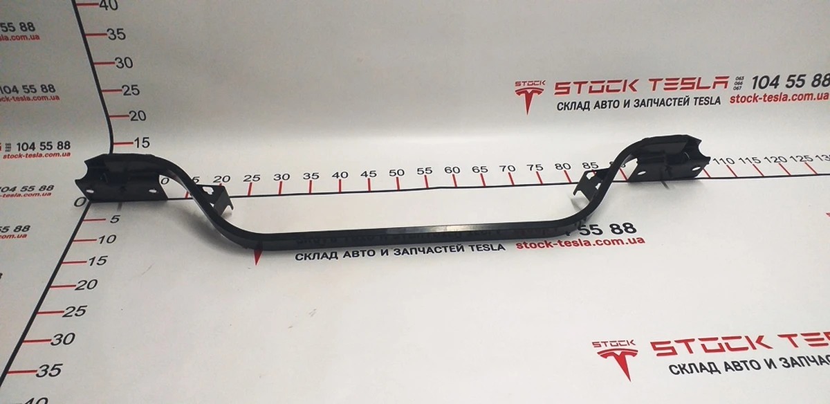 9 Усилитель передний телевизора AWD Tesla model S, model S REST 1046338-00-C